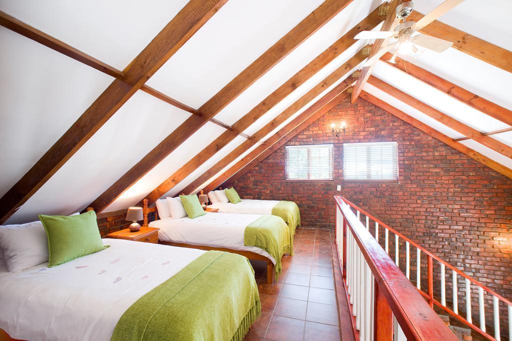 Swallows Nest Country Cottages Stormsrivier Exteriör bild