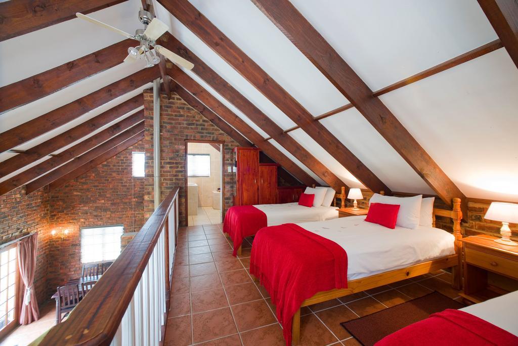 Swallows Nest Country Cottages Stormsrivier Exteriör bild